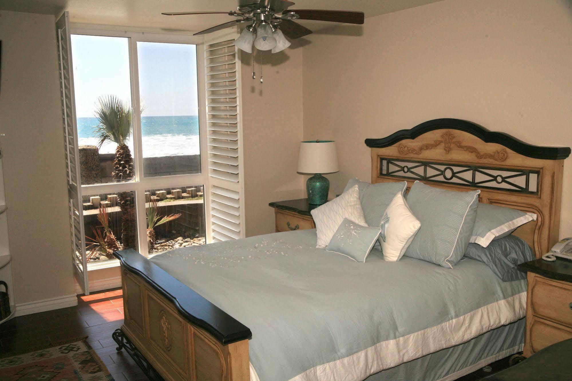Oceanview Retreat - Steps To The Beach And 2 Pools オーシャンサイド エクステリア 写真