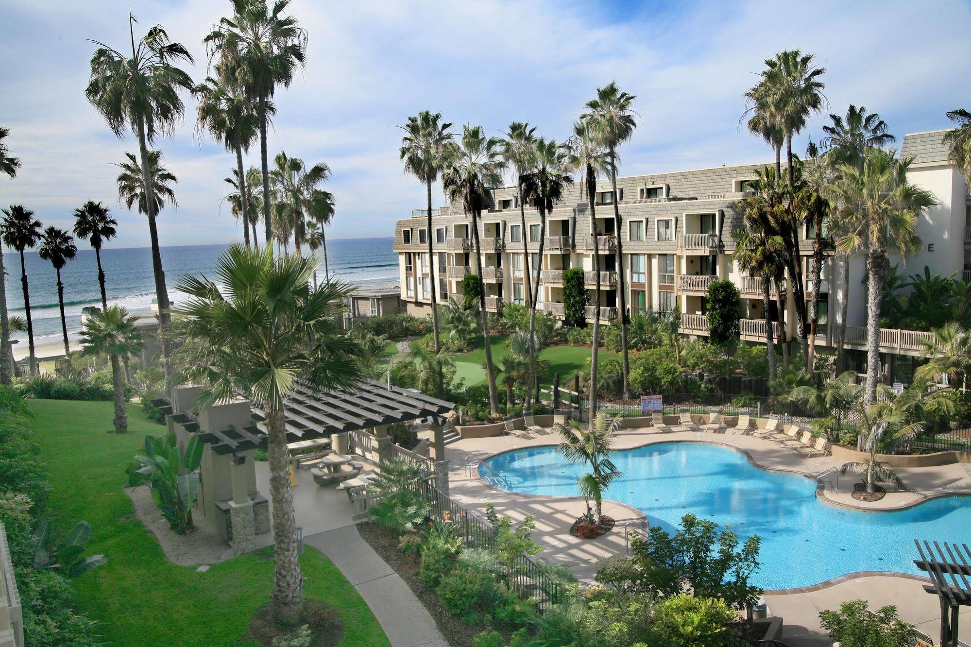 Oceanview Retreat - Steps To The Beach And 2 Pools オーシャンサイド エクステリア 写真